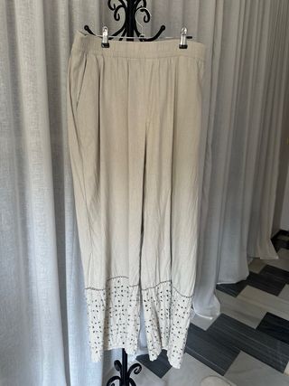 Pantalones vaqueros grises Stradivarius