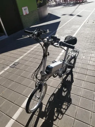 Bicicleta Eléctrica Plegable