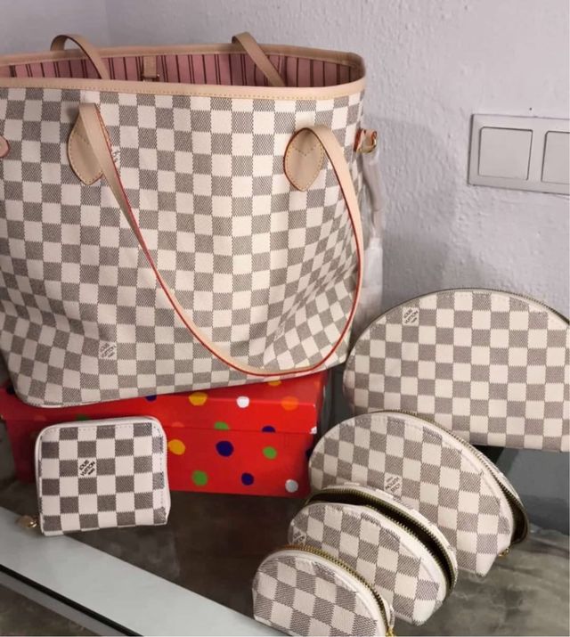 Conjunto LV Damier Azur