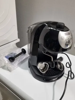 Cafetera DeLonghi EC201.CD.B Bomba