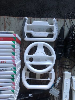 Lote Wii: consola, juegos y mandos