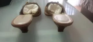 Zapatos ADELA GIL Beige Talla 38