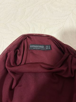 Body stradivarius rojo manga larga