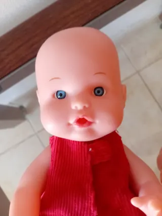 Lote 2 muñecas bebé en perfecto estado.