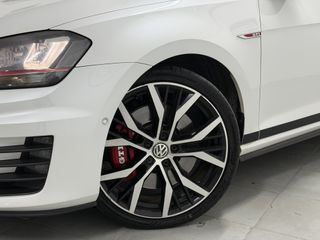 VOLKSWAGEN Golf 2.0 TSI DSG GTI Performance BMT