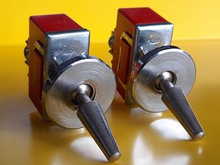Dos interruptores de 10A 250V vintage
