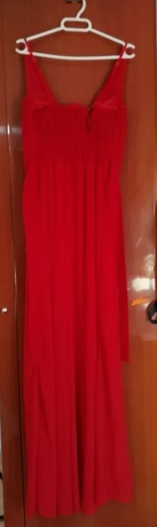 Vestido rojo largo de fiesta