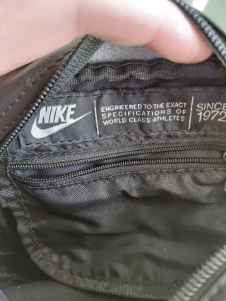 Bandolera Nike Negra