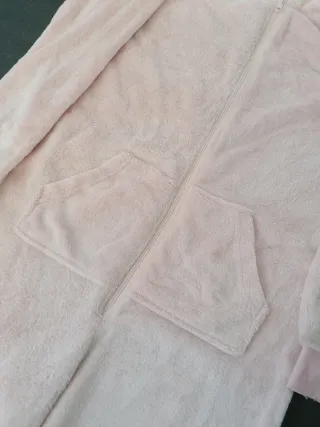 Mono pijama de conejito rosa talla S