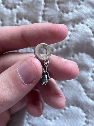 Charm Pandora con Flor Azul Plateada