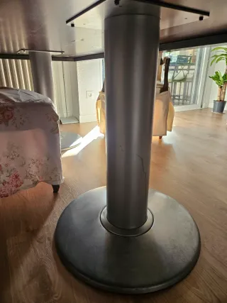 Mesa de despacho moderna