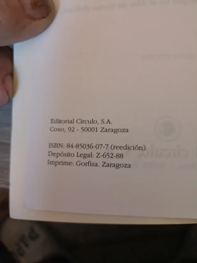 Y el agua seguirá curando ... apariciones de la...