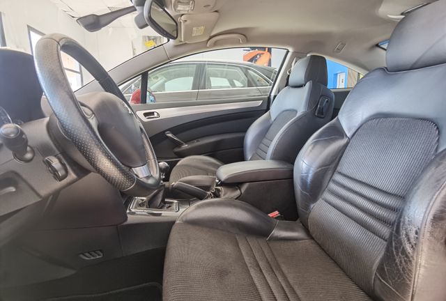 Peugeot 407 Coupe - Etiqueta B