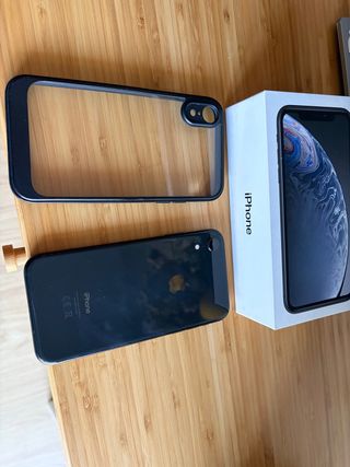 iPhone XR Nero + Custodia + Scatola