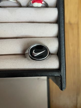 Anillo Nike