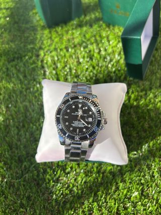 Reloj Date Negro y Plateado. Tengo más modelos