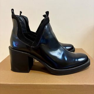 Botines negros Zara