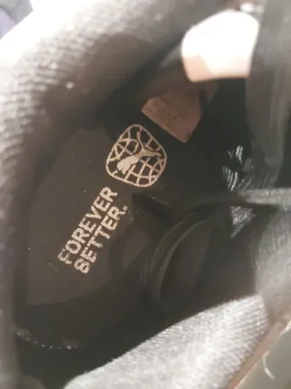 Deportivas Puma Negras y Blancas