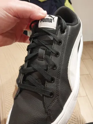 Deportivas Puma Negras y Blancas