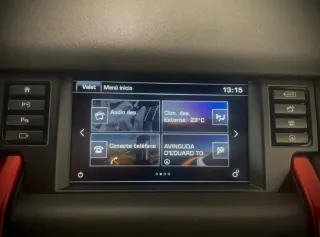 Land Rover Discovery Sport 2015