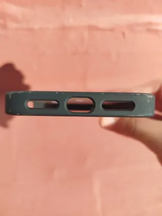 Cover magnetica traslucida per iPhone