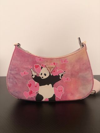 Bolso Guess Panda Corazones Multicolor