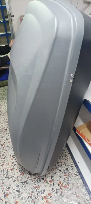 Cofre portaequipaje para coche