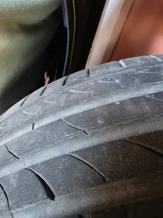 2 Ruedas Seat León 50€