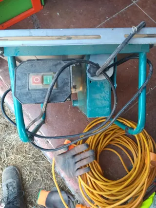 Sierra de mesa para madera