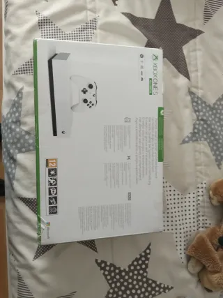 Xbox One S All Digital 1TB Minecraft Fortnite