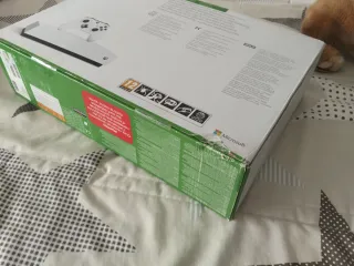 Xbox One S All Digital 1TB Minecraft Fortnite