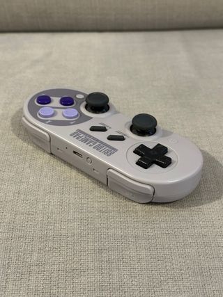 Mando 8Bitdo SN30 Pro SNES Edición América