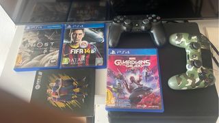 PS4 (PlayStation 4) con 2 Controles