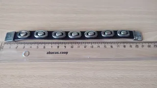 Pulsera cuero marrón con detalles zamak