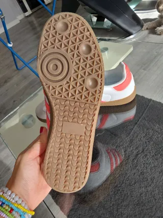 Adidas Samba Blancas y coral