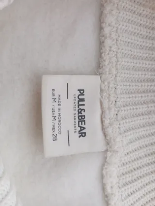 Sudadera beige detalle flores talla M