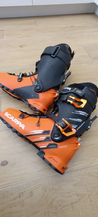 Botas esquí travesía Scarpa Maestrale