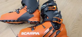 Botas esquí travesía Scarpa Maestrale