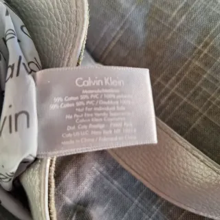 Bolso Calvin Klein Gris y Plateado