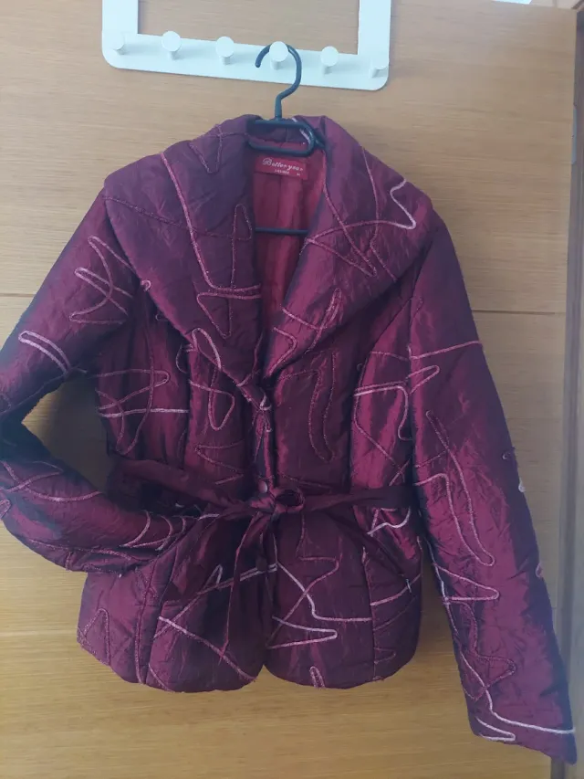 Chaqueta Butterguay Morada Talla M