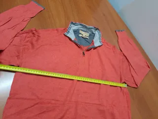 Jersey hombre cuello alto naranja