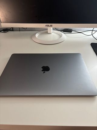 MacBook M1 (batería cambiada)