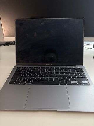 MacBook M1 (batería cambiada)