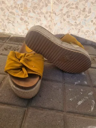 Pack Sandalias beige de cuña para mujer