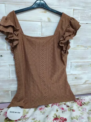 Camiseta SHEIN mujer marrón