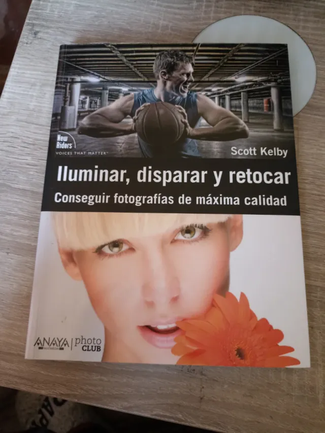 Iluminar, disparar y retocar. Conseguir fotogra...