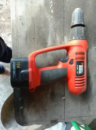Taladro Black & Decker 12V