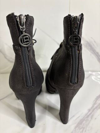 Stivaletti Laura Biagiotti grigio scuro