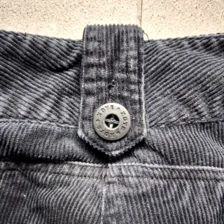 Pantalón pirata pana vintage Pull&Bear Xdye mujer