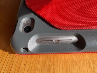 iPad 9ª Generación 64GB Wi-Fi + Teclado Logitech